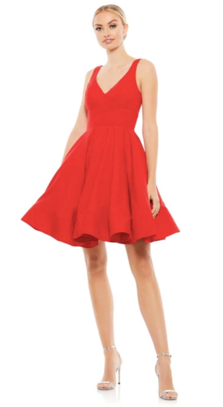Mac Duggal size 2 V neck Fit & Flare Mini Dress short mini pouffy prom Derby